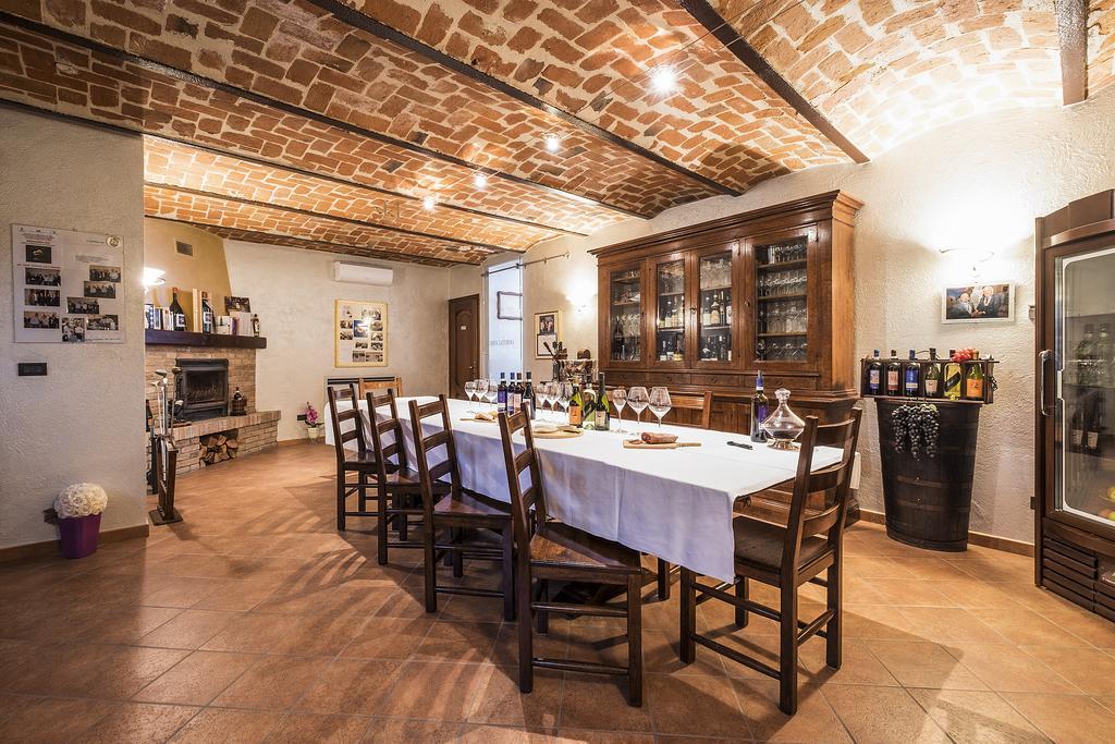 Costa Catterina B&B Castagnito Экстерьер фото